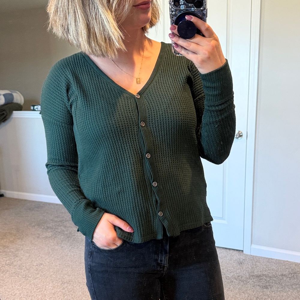 Abercrombie & Fitch Green Button Sweater Small
